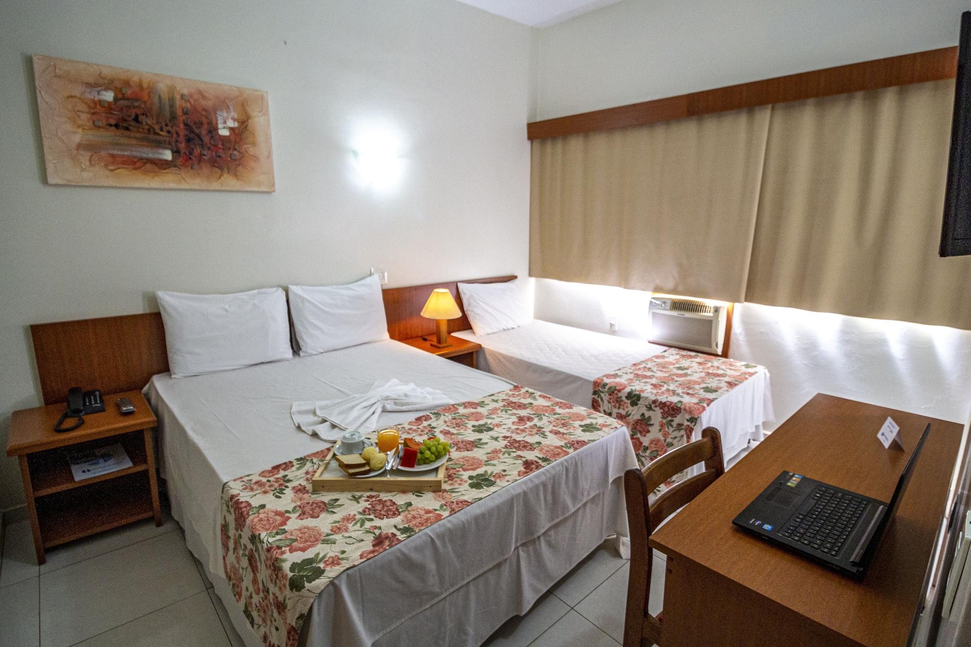 Hotel Dan Inn Barretos By Nacional Inn Exteriör bild