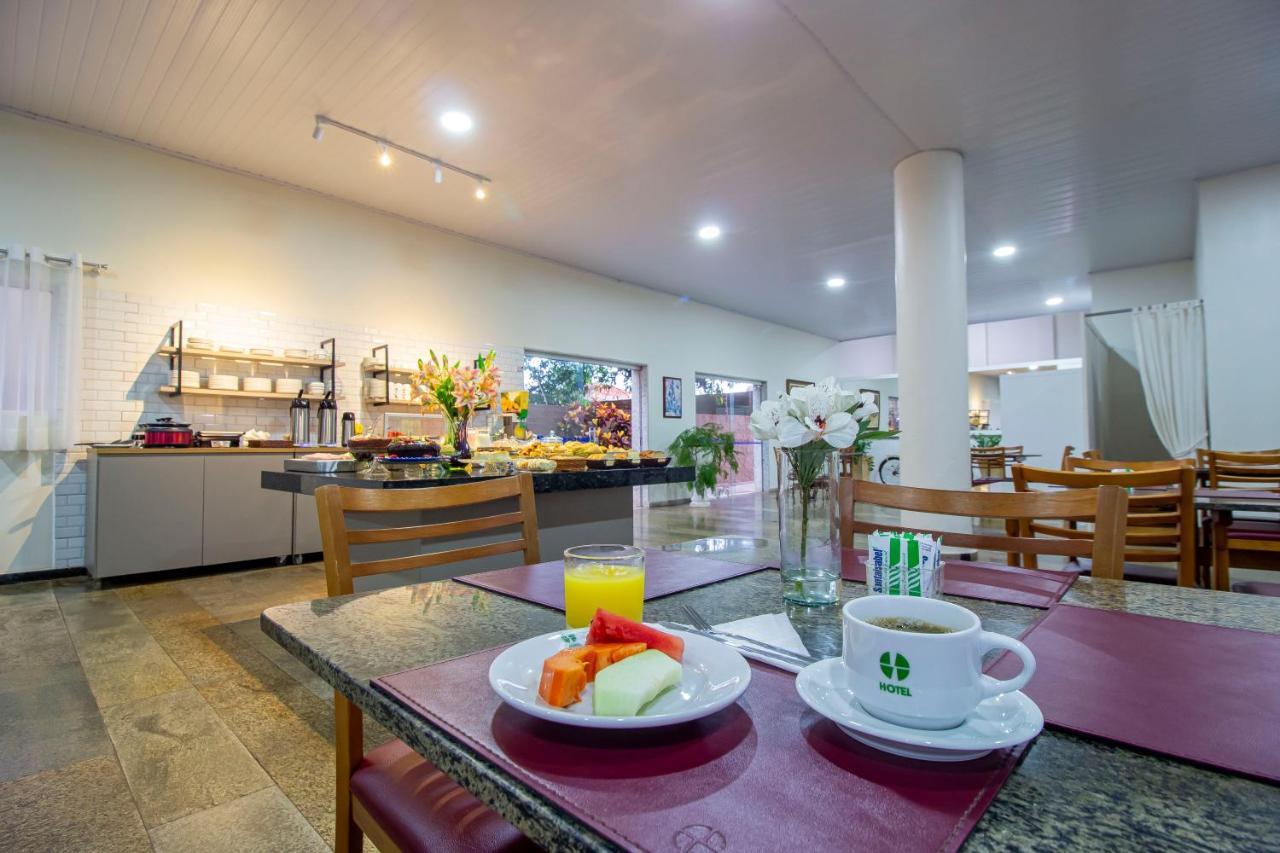 Hotel Dan Inn Barretos By Nacional Inn Exteriör bild